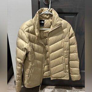 women’s The North Face jacket